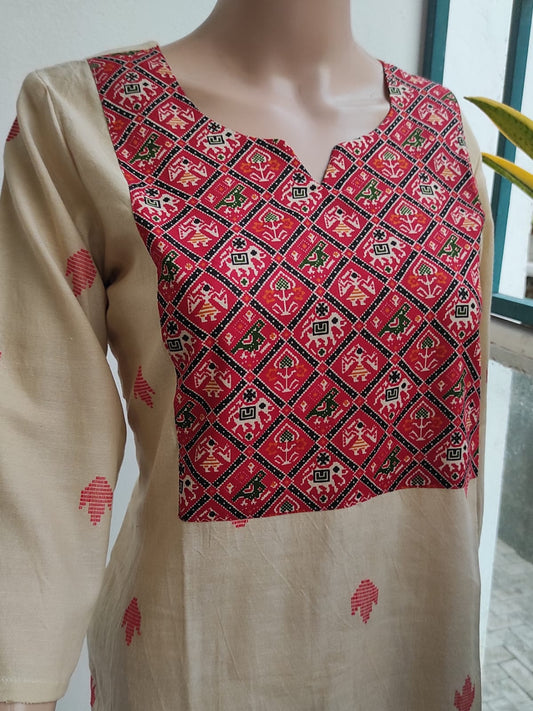 Beige jacquard cotton kurta with patola print on chest panel