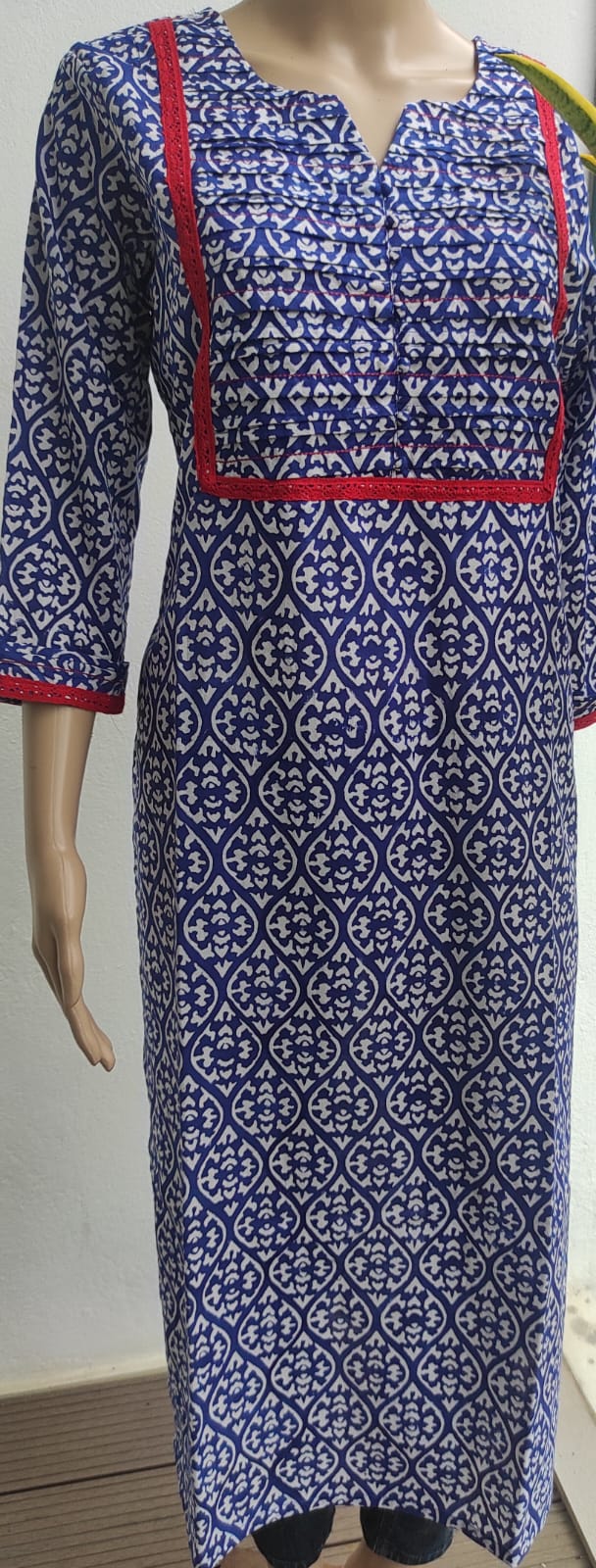 Jaipuri cotton kurta whit red laice work