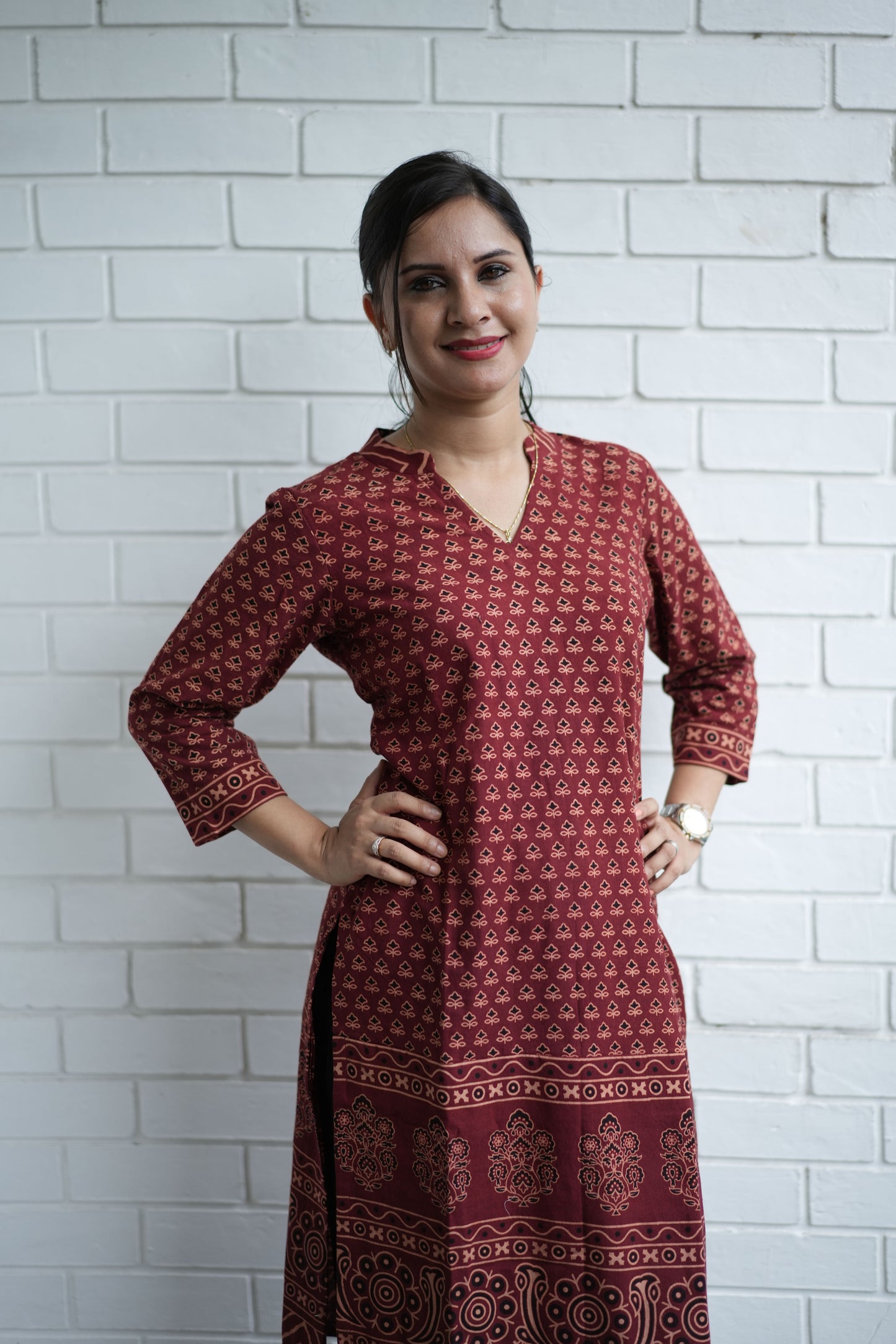 Maroon printed color neck kurta